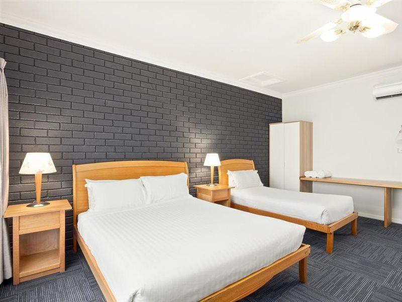 Motel The International 4*